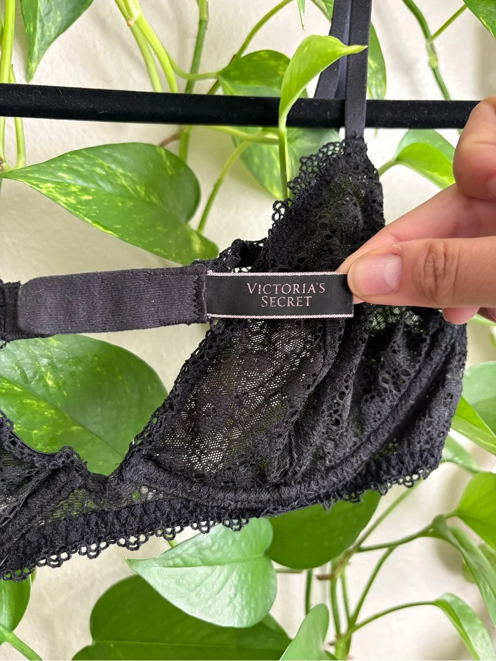 Victorias Secret lightweight lace